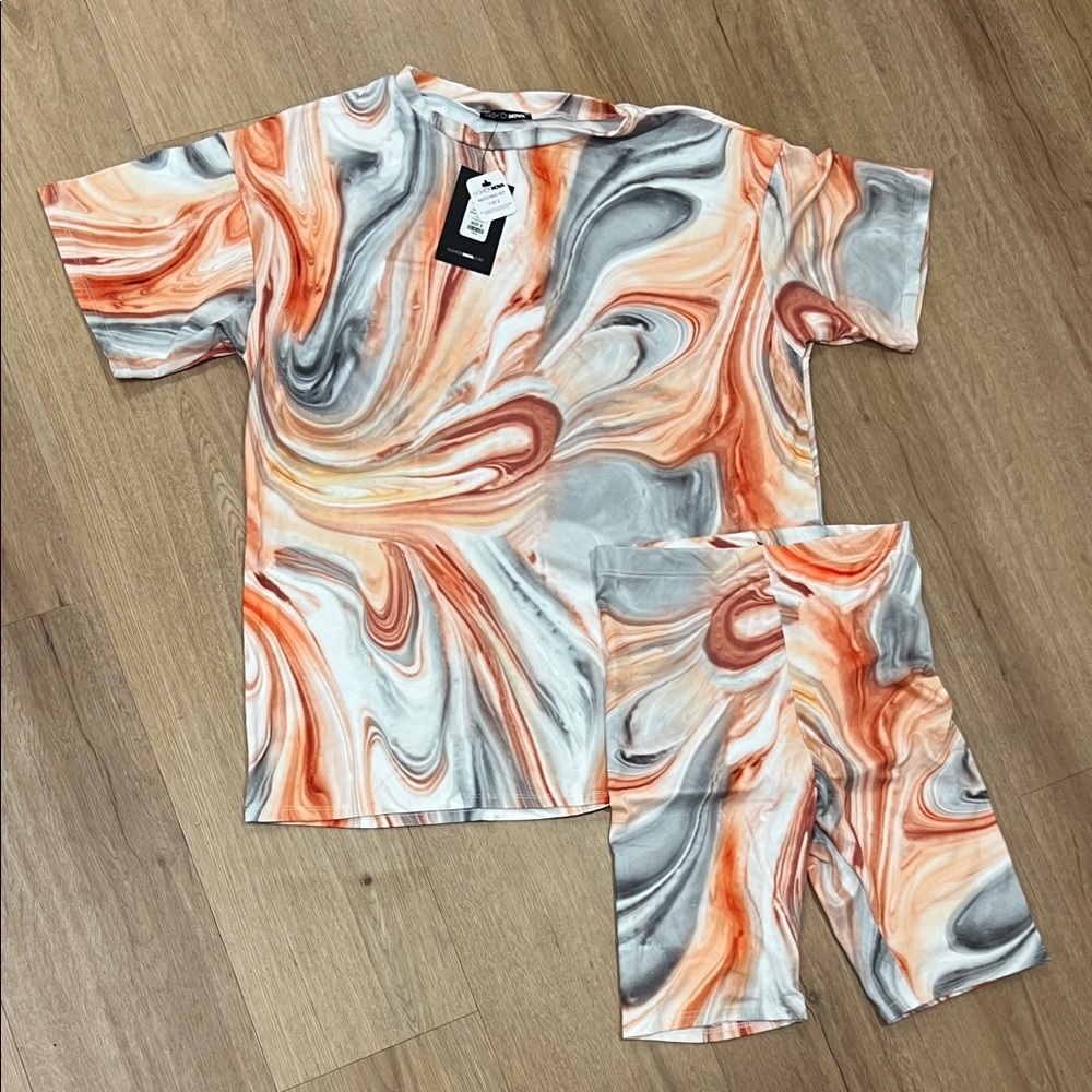 Fashion Nova Orange and Gray Swirl Set